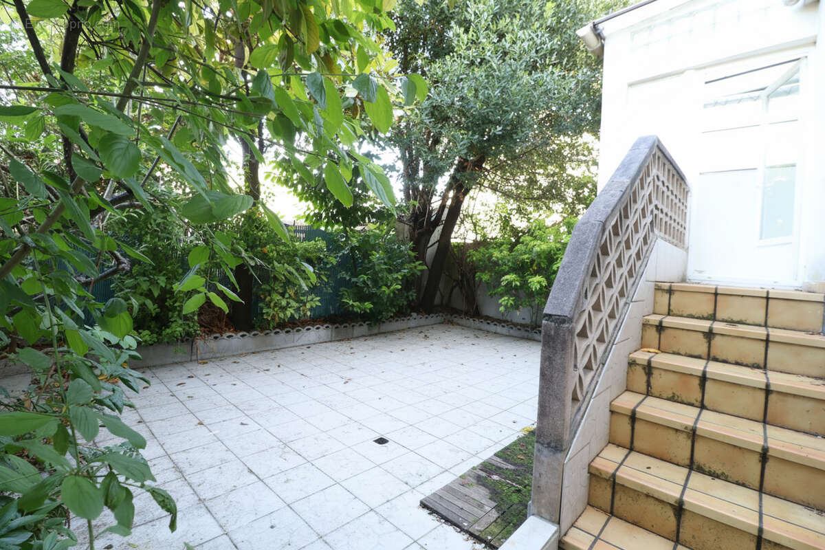 Appartement à SAINT-DENIS