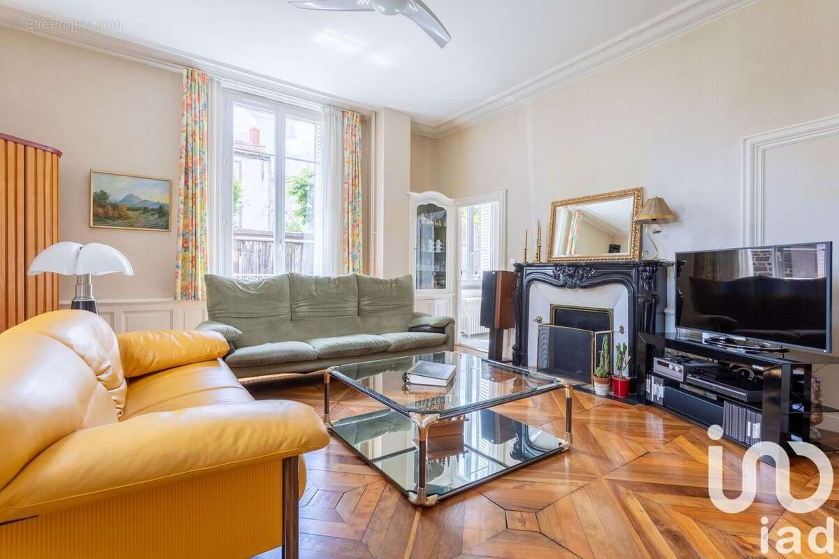 Photo 3 - Appartement à SAINT-BEAUZIRE