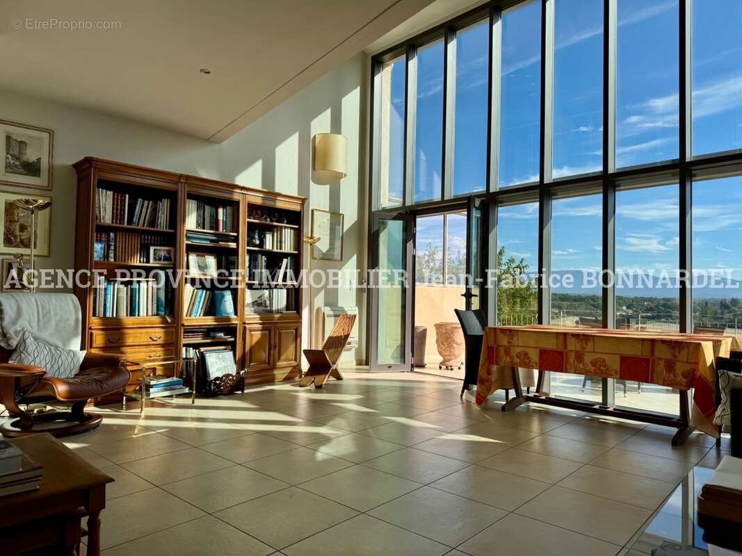 Maison à MONTSEGUR-SUR-LAUZON