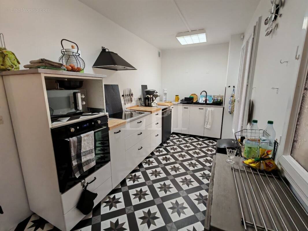 Maison à SAINT-SATURNIN-LES-APT