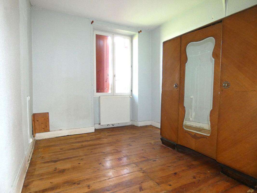 Maison 94 m2 habitables / 3 chambres / grange / terrain 1 hectare environ - photo 14