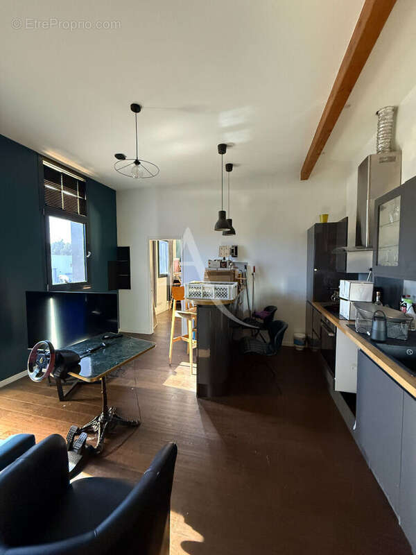 Appartement à VERRIERES-LE-BUISSON