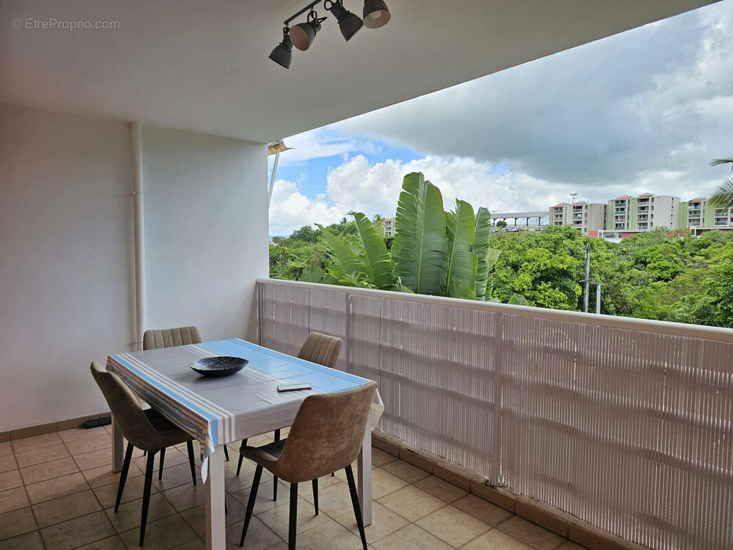 Appartement à LES TROIS-ILETS