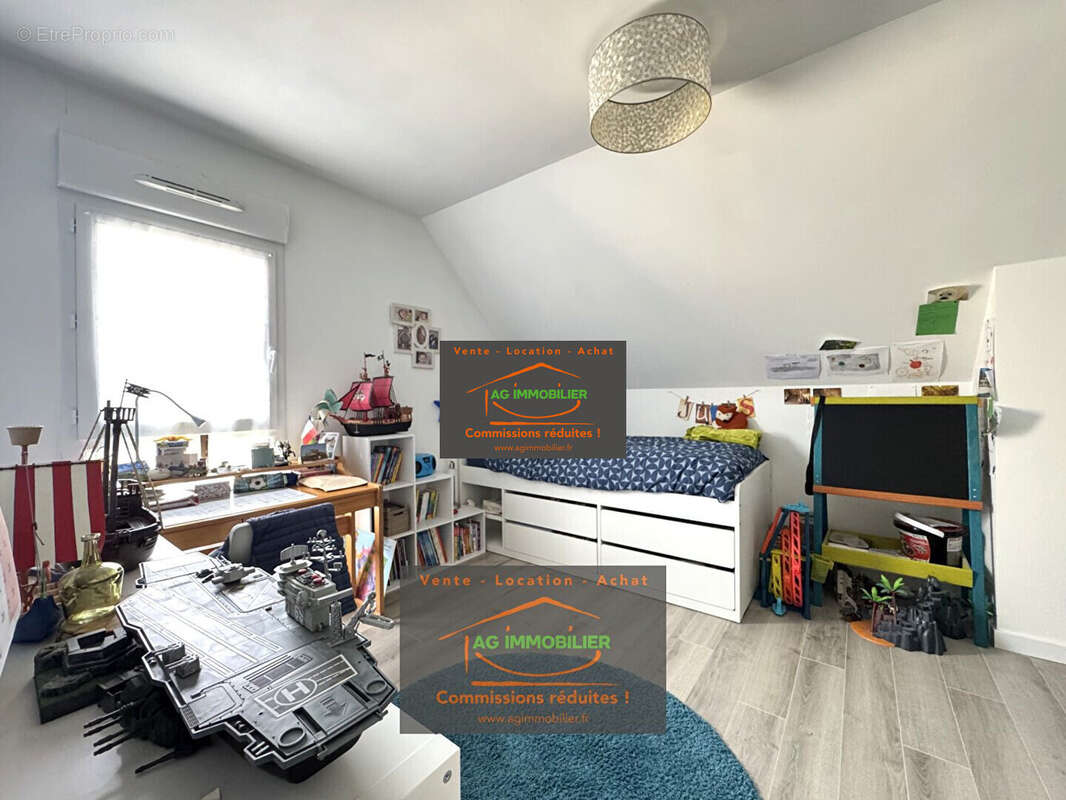 Maison à PARTHENAY-DE-BRETAGNE