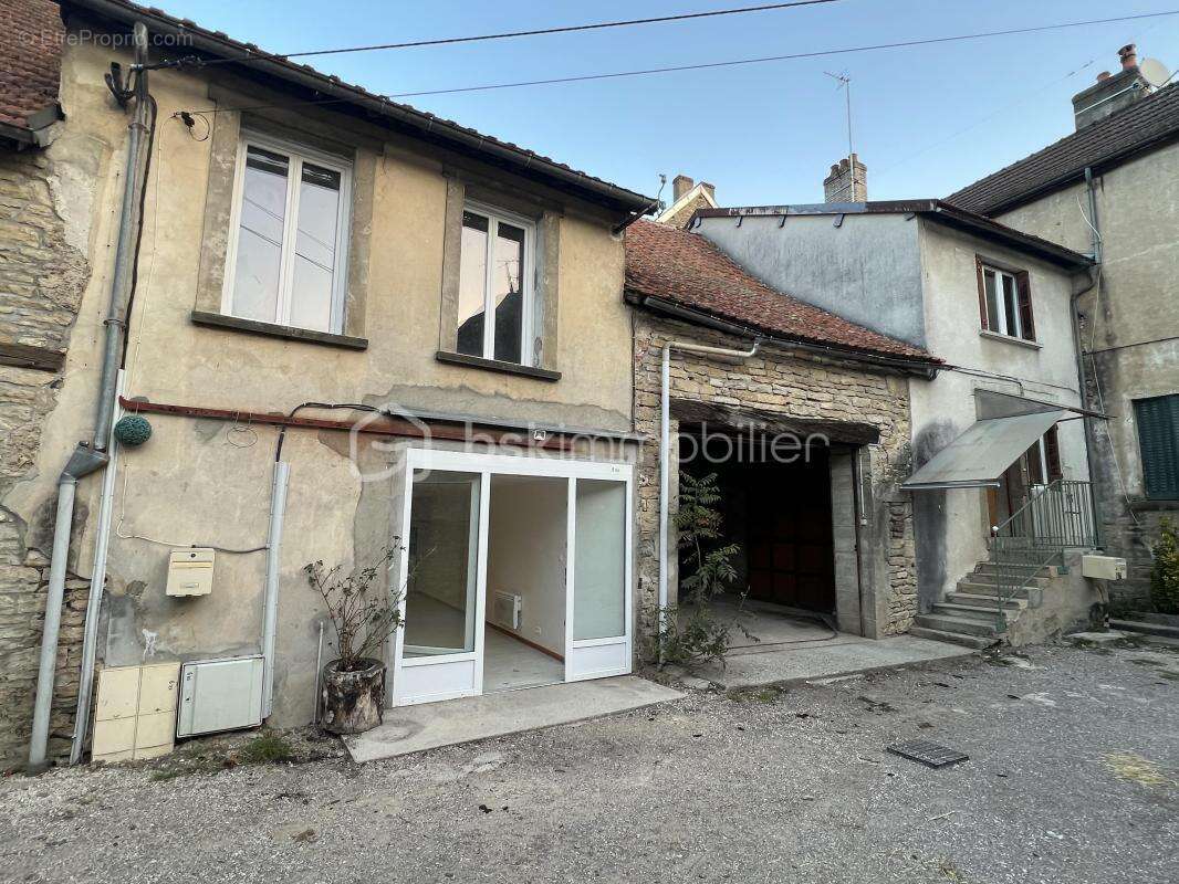 Maison à POUILLY-EN-AUXOIS