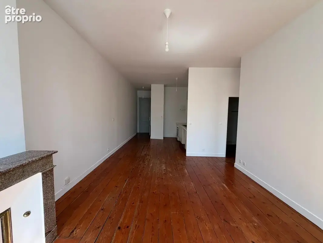 Appartement - 64 m2 - 2 chambres - Jardin Public / Fondaudège - photo 4