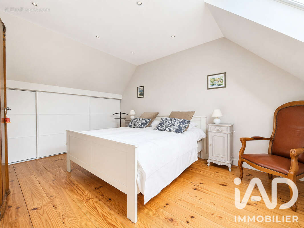 Maison 157 m² à Saint-Andre-Des-Eaux  - photo 9