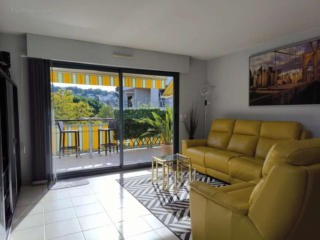 Appartement à SAINT-RAPHAEL