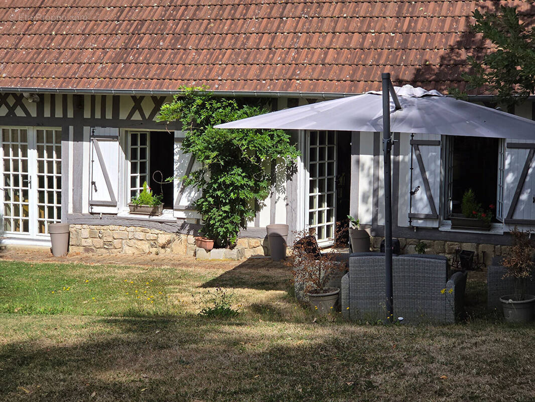 Maison à FONTAINE-LE-DUN