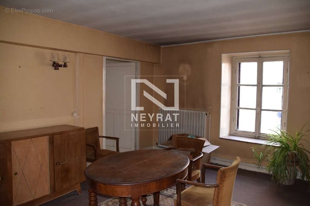 Maison à ARNAY-LE-DUC