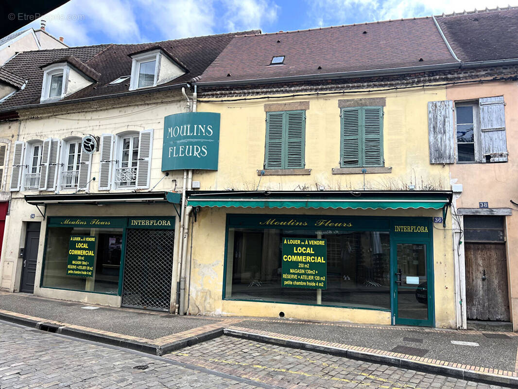 Appartement à MOULINS