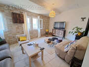 Maison à VILLEVIEILLE