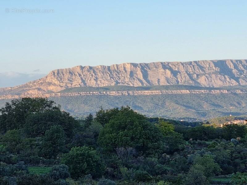 Appartement à SAINT-SAVOURNIN