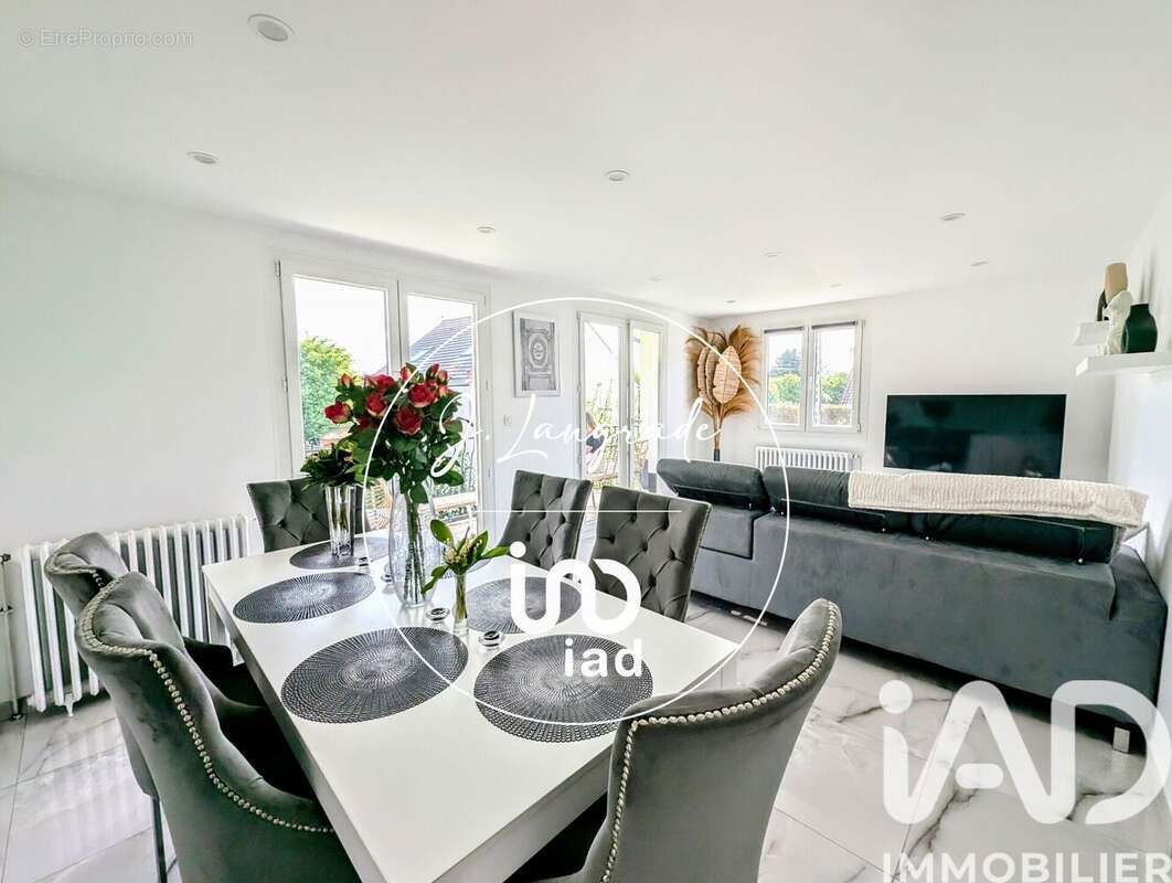 Photo 3 - Maison à AUVERS-SUR-OISE