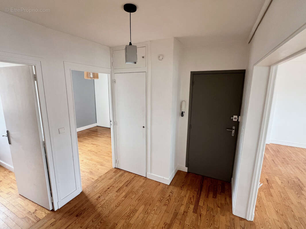 Appartement à CHAMALIERES