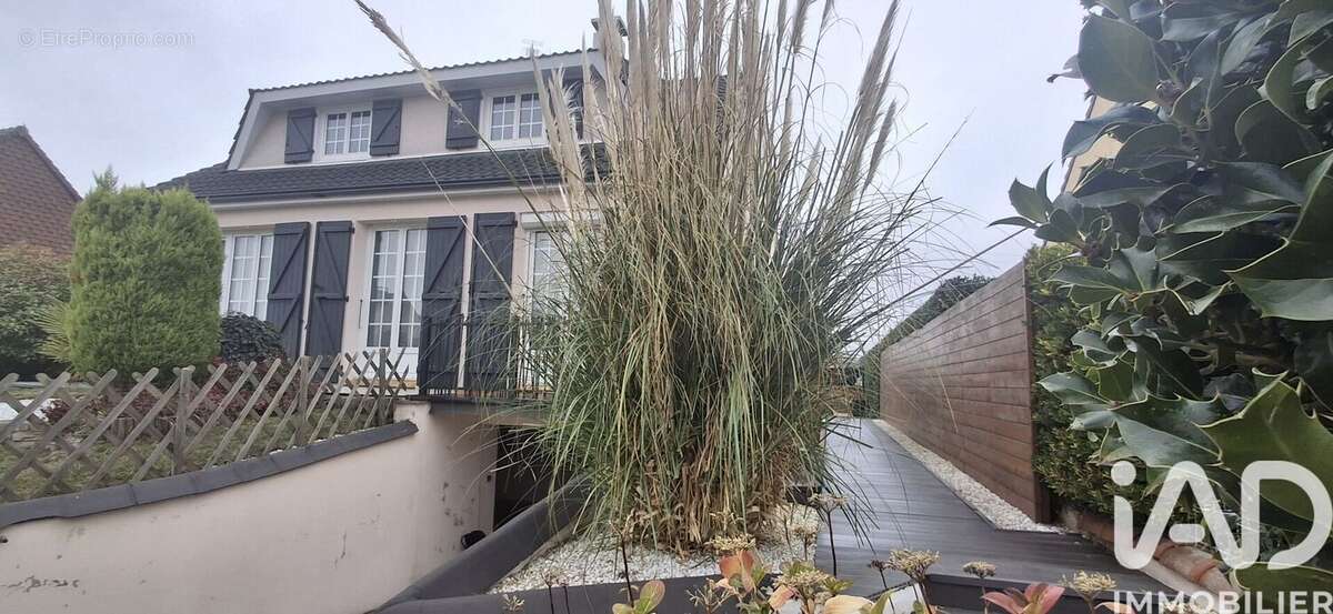 Photo 4 - Maison à CLAYE-SOUILLY