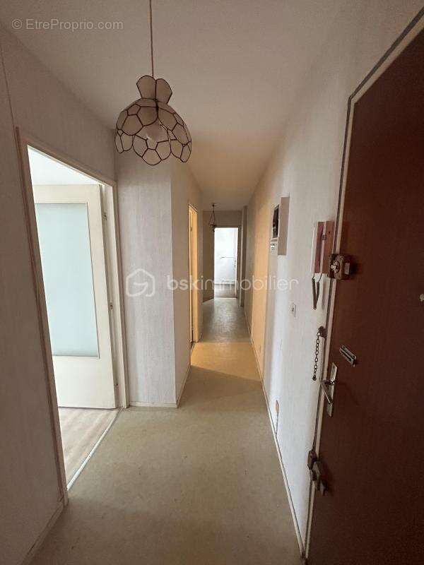 Boulogne-sur-mer – appartement 87 m² a renover – 3 chambres – balcon - photo 10