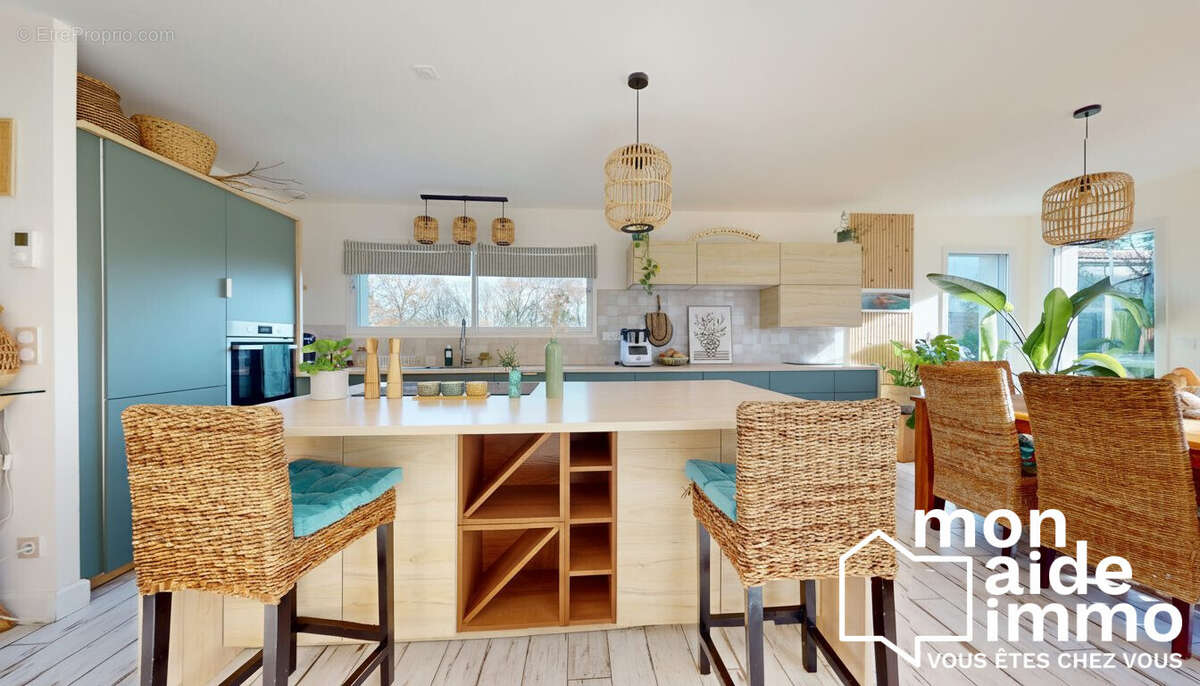 Maison à CARIGNAN-DE-BORDEAUX