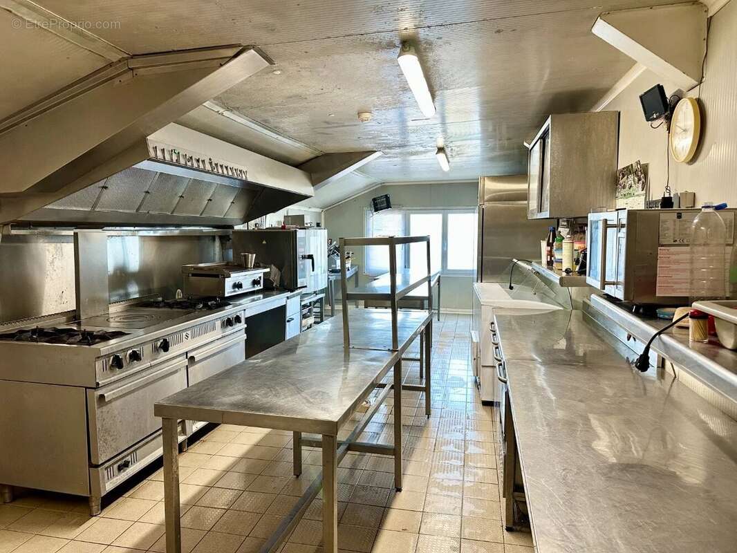Garlin - Ancien Hotel Restaurant renové - photo 10