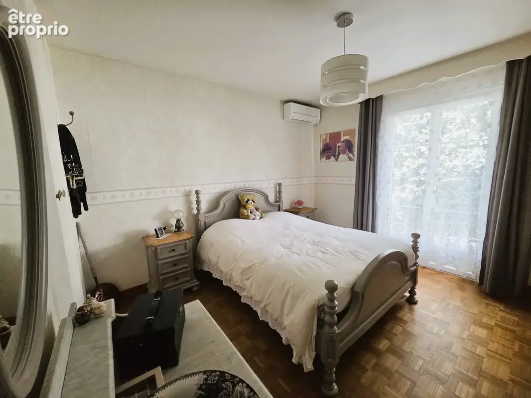 Maison individuelle de 7 pièces de 146m2 + sous sol total sur 548m2 de terrain - photo 13