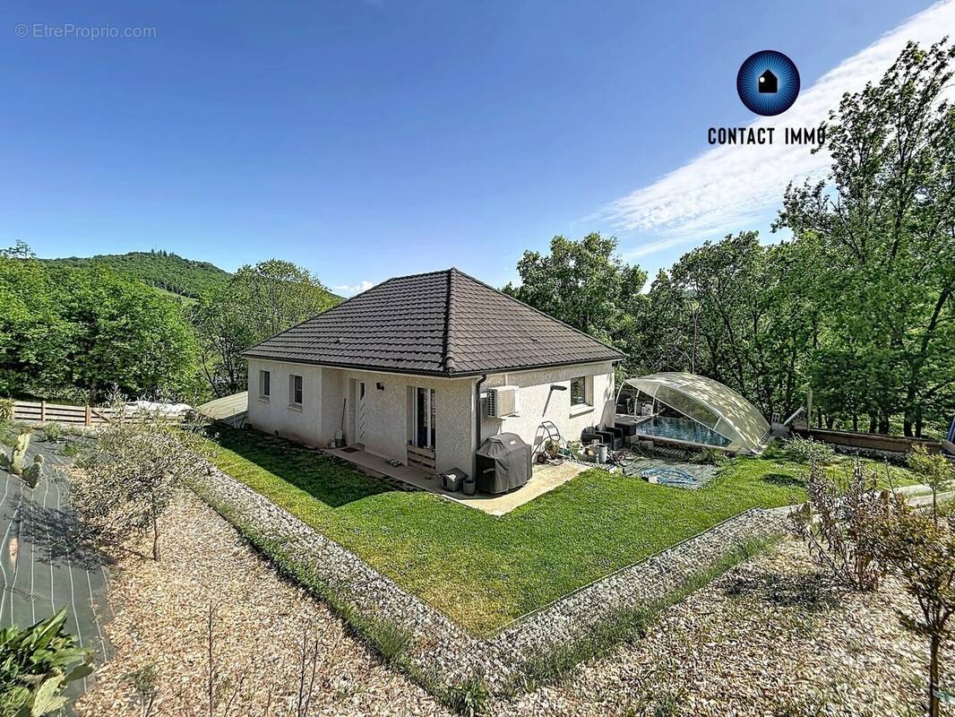 Maison à LARCHE