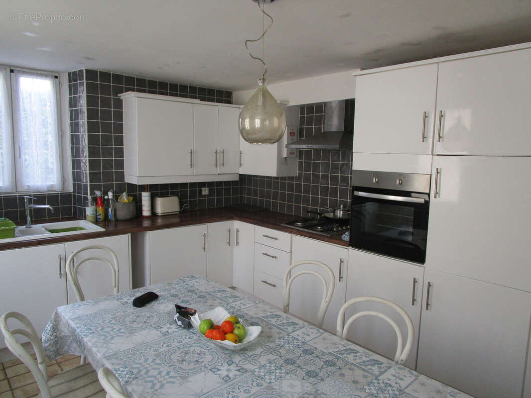 Maison à LANDELLES-ET-COUPIGNY