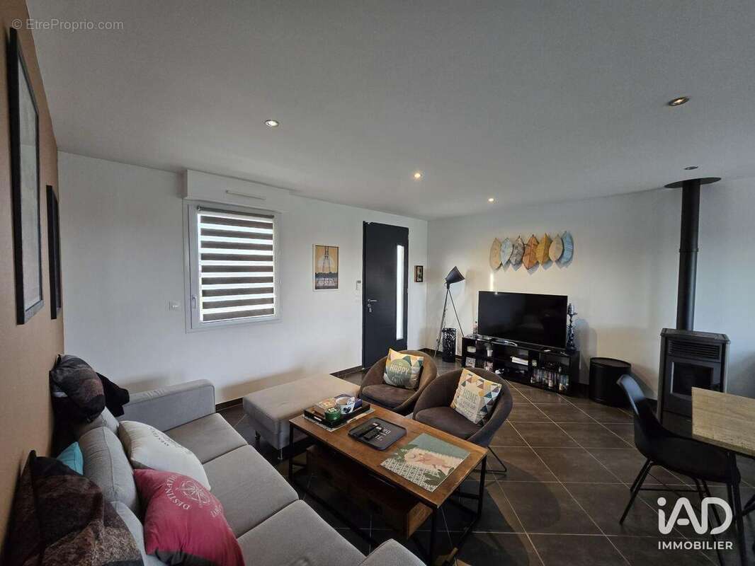 Photo 3 - Maison à TONNAY-CHARENTE