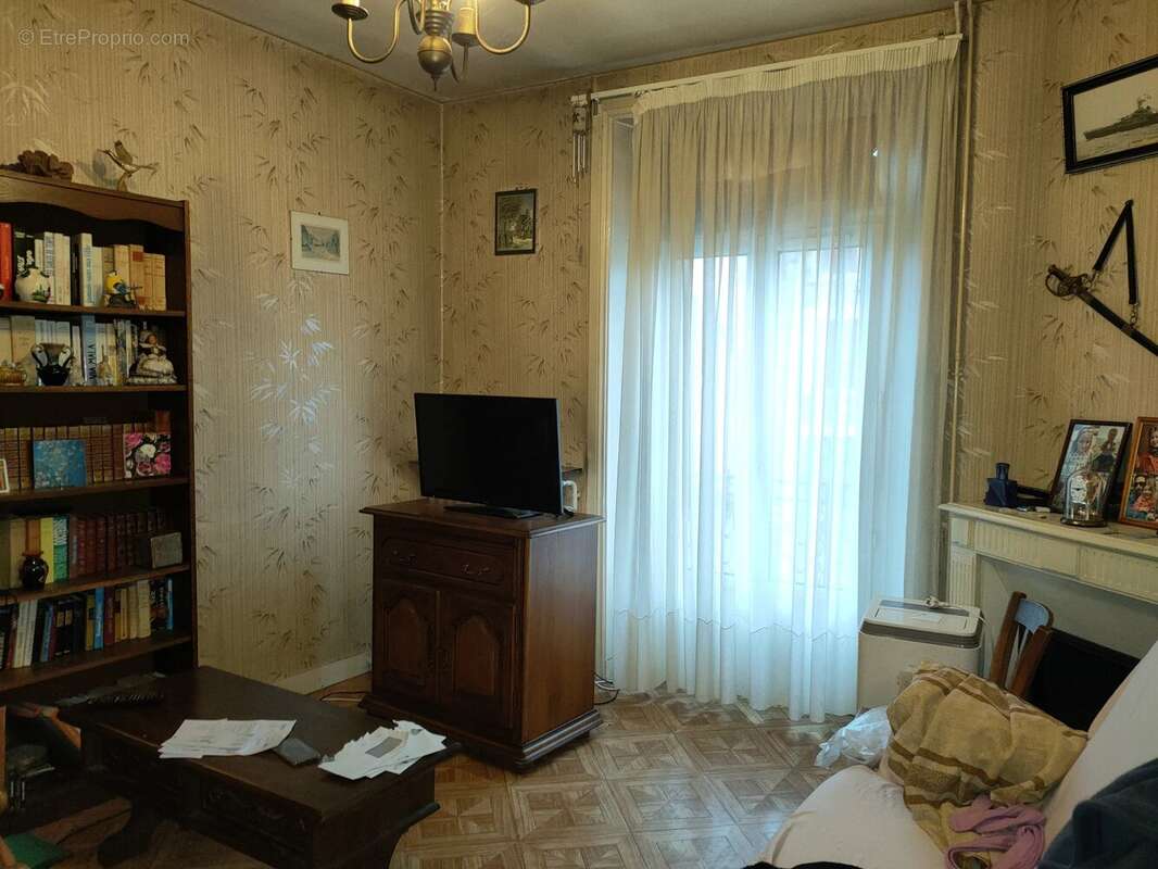 Maison à SAINT-JUNIEN