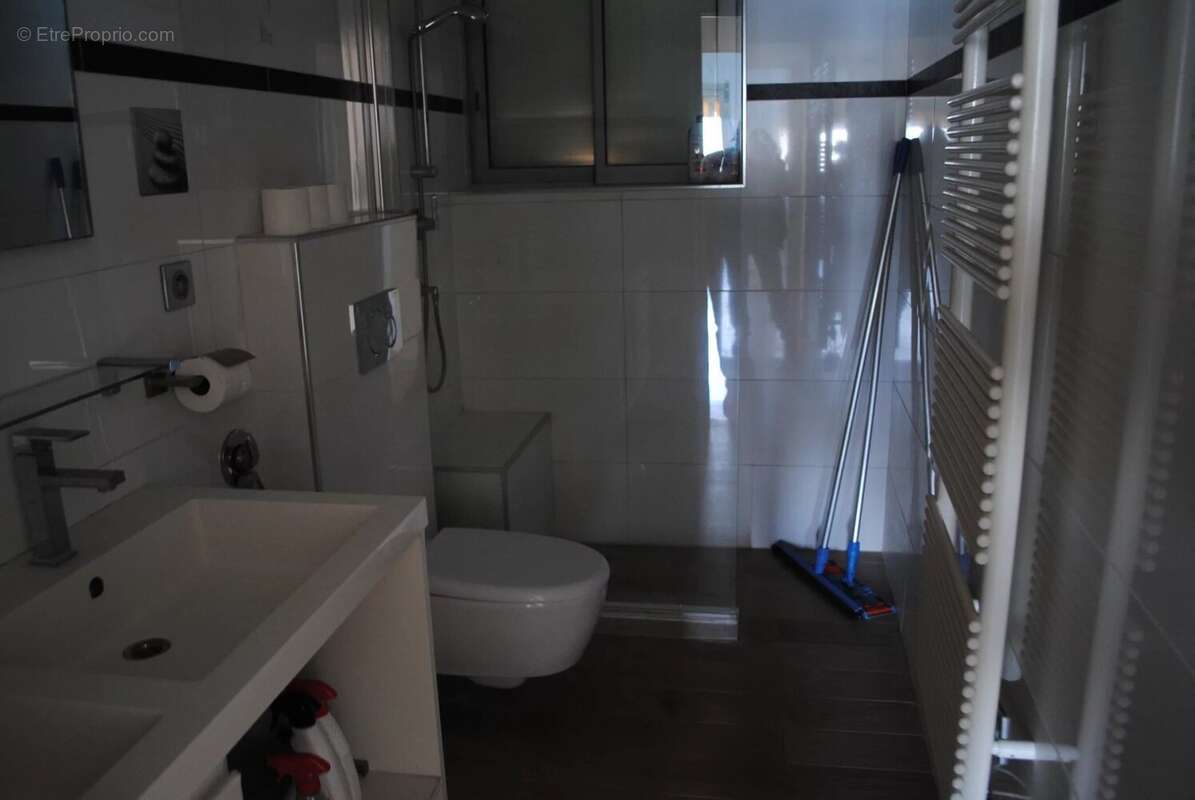 Appartement à VILLENEUVE-LOUBET