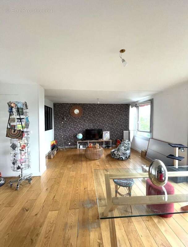 Appartement à RUEIL-MALMAISON