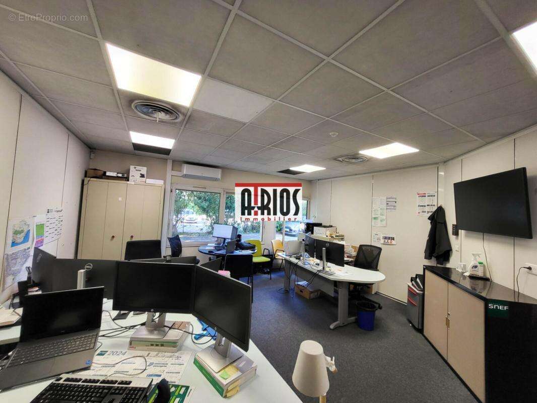 Commerce à LA SEYNE-SUR-MER