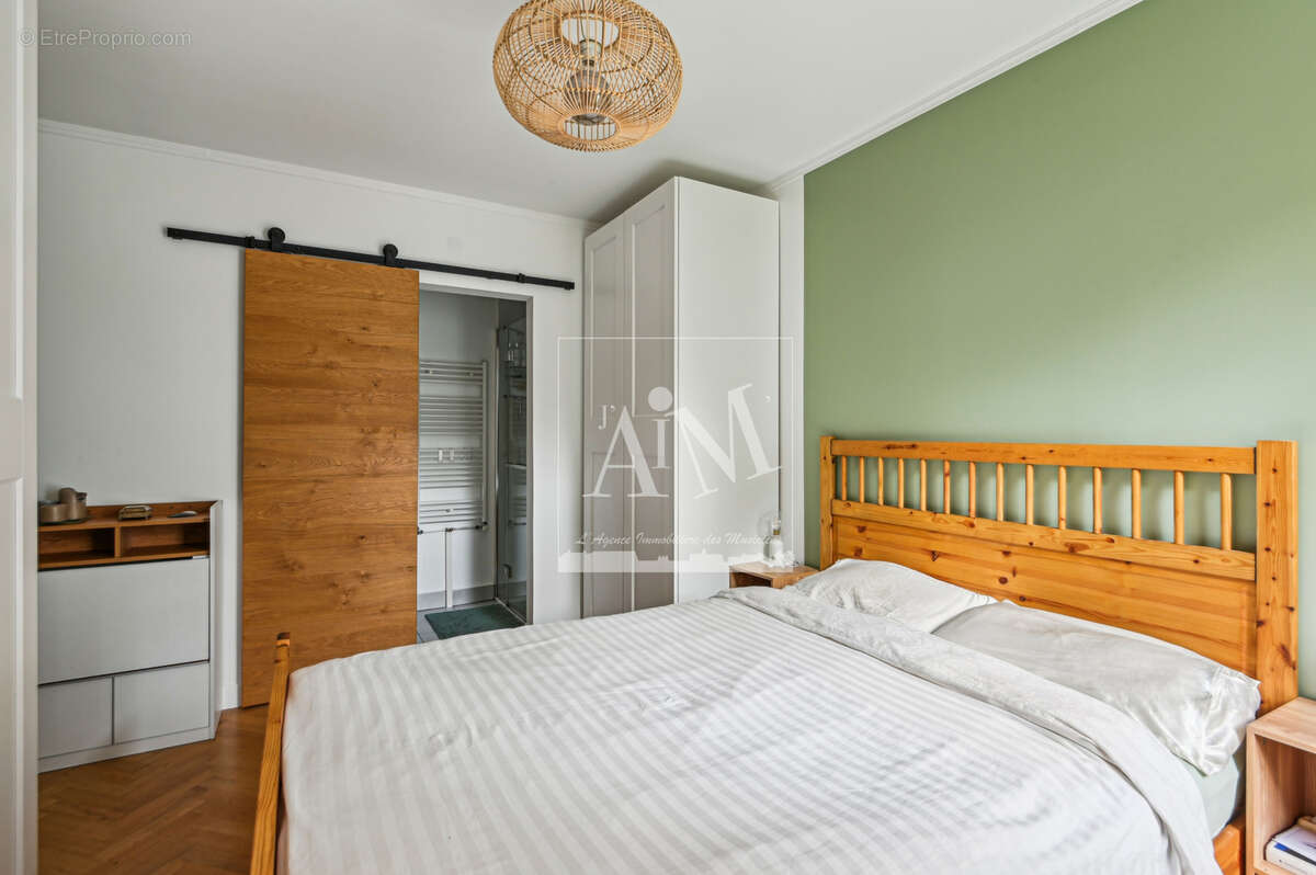 Appartement à NANTERRE