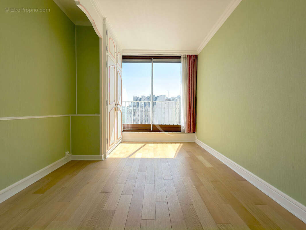 Appartement Paris 3/4 pièce(s) 85 m2 - photo 2