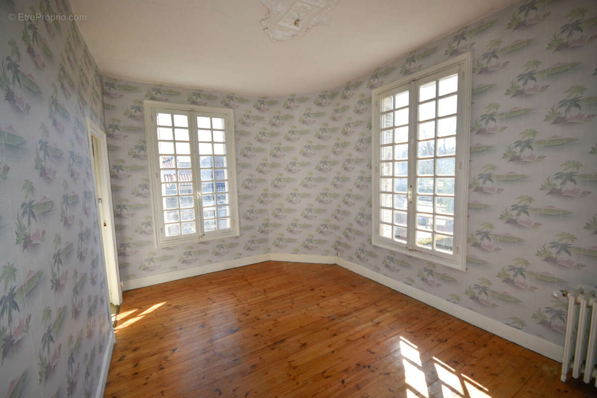 Maison à BRIOUDE