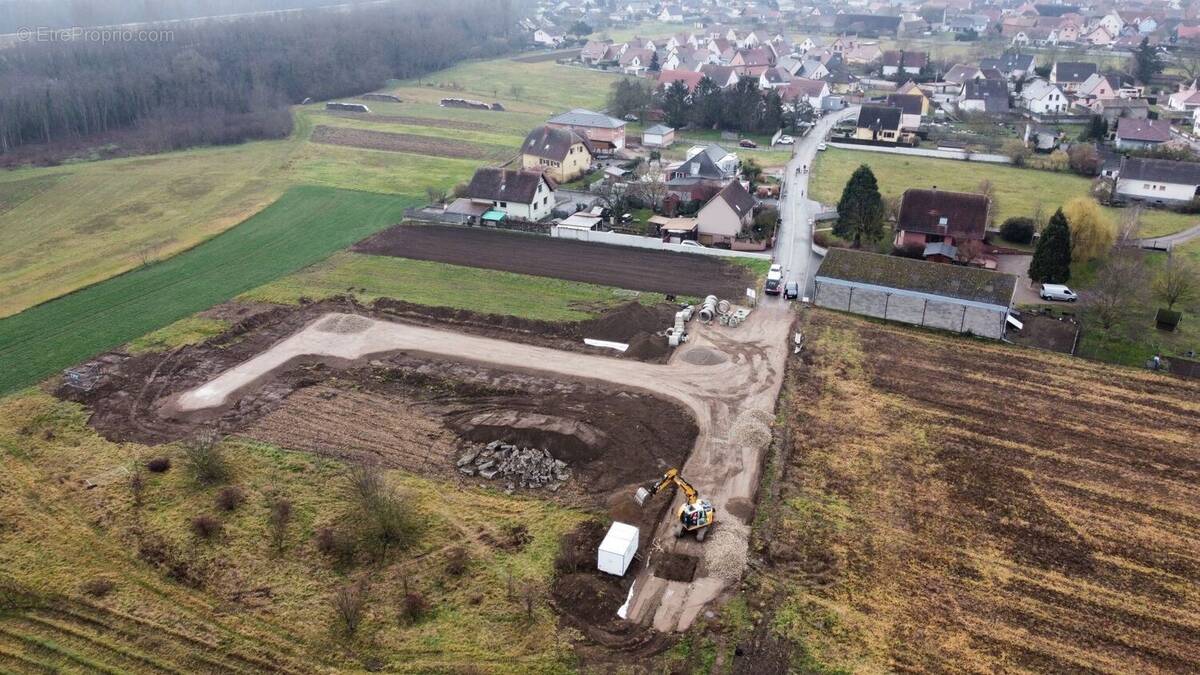 Terrain à NIEDERHERGHEIM