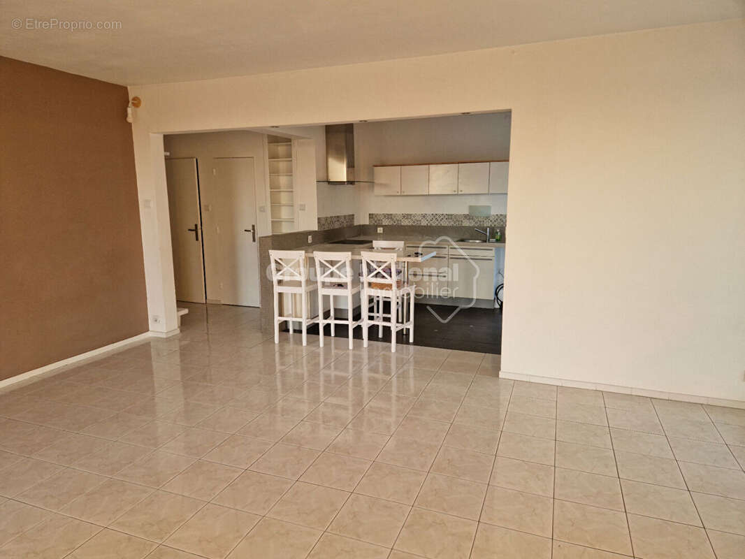 Appartement à MARSEILLE-10E