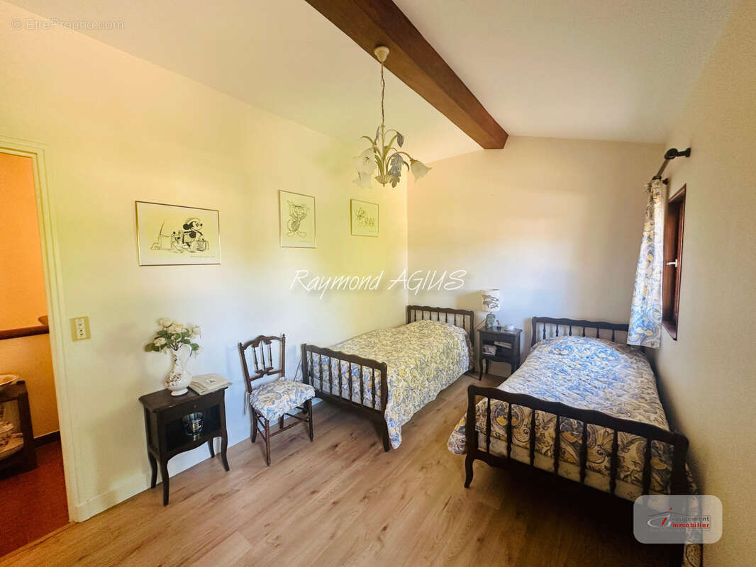 Élégante maison familiale de 7 chambres avec annexe indépendante, située dans un cadre rural paisible - photo 31