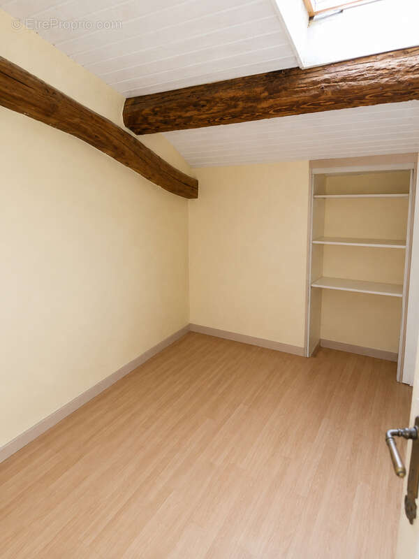 Une villa, une opportunité pour les amoureux de la rénovation - photo 11