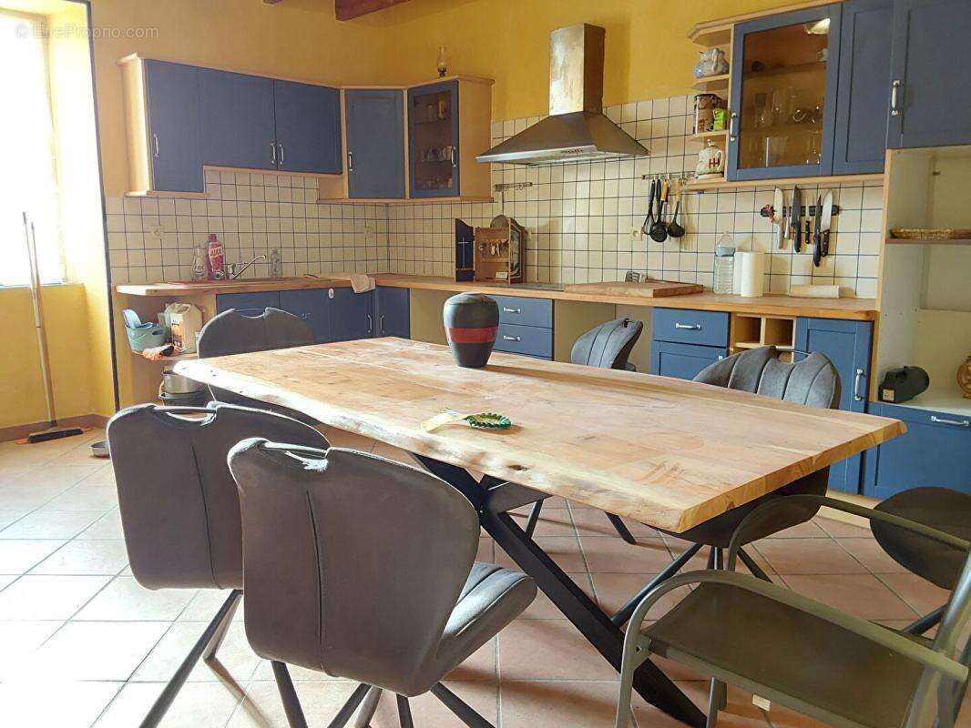 Maison à GLOMEL