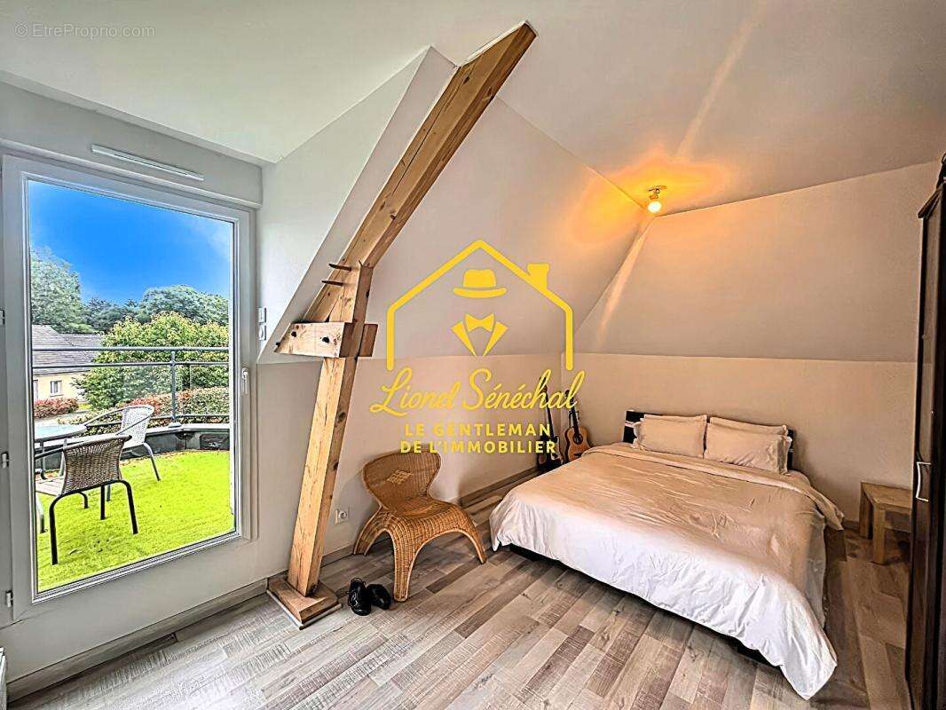 Maison contemporaine 164 m² - Lumineuse, économe en énergie, terrain de 900 m² - photo 9
