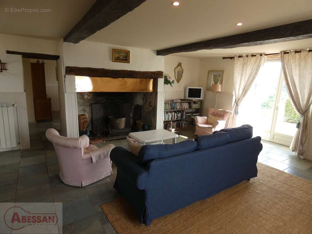 Maison à CORDES-SUR-CIEL