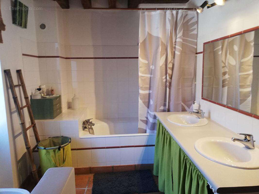 Maison Bullion 8 pièces 253 m2 - photo 13