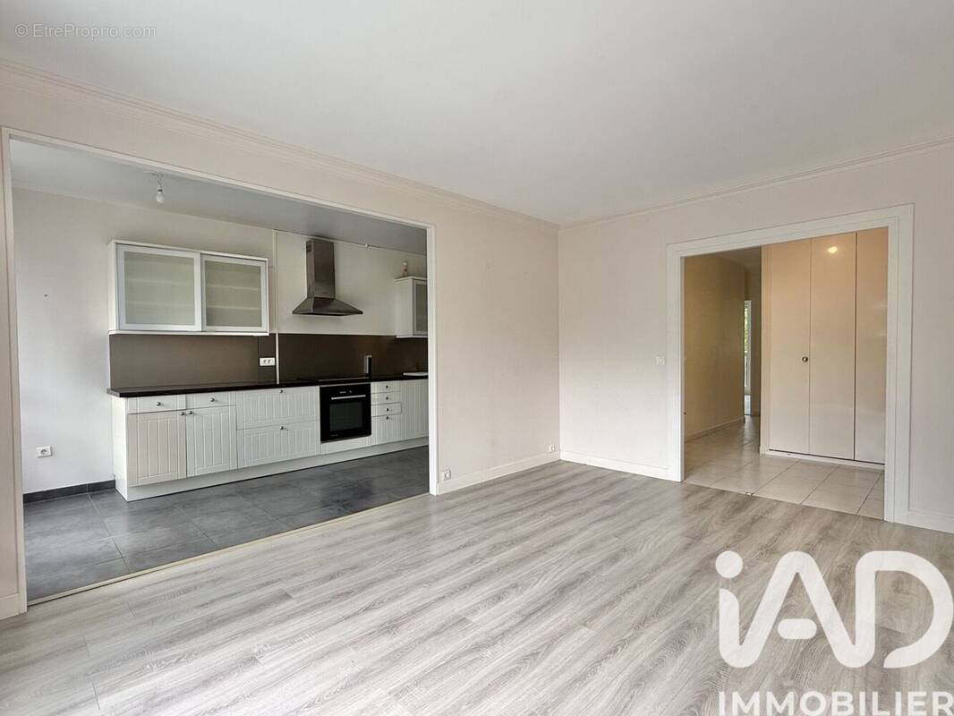 Photo 1 - Appartement à CHILLY-MAZARIN