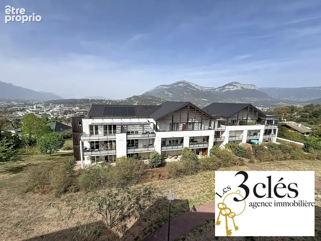 Appartement à JACOB-BELLECOMBETTE
