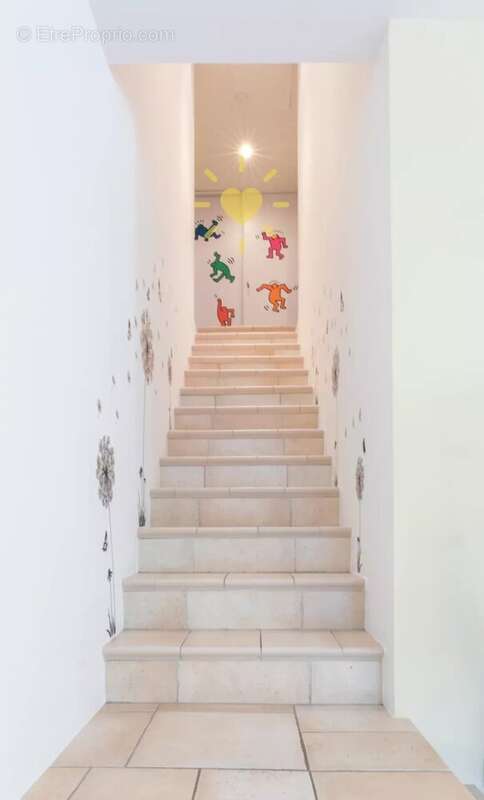 BARGEMON :  Villa Contemporaine- 6 pièces avec piscine chauffée - photo 23