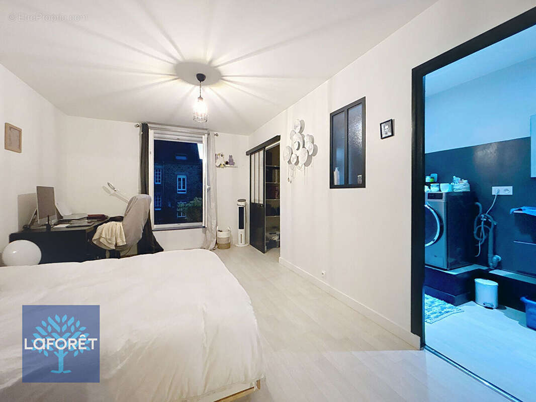 Appartement à FOUGERES