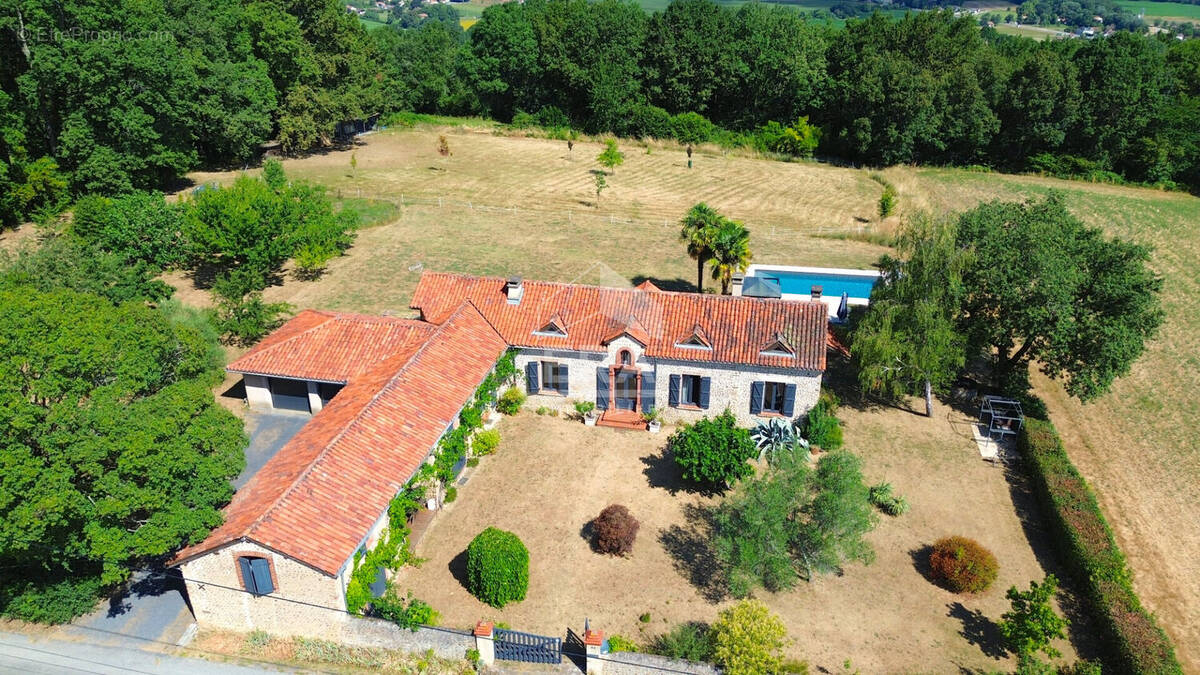 Maison à VILLEFRANQUE