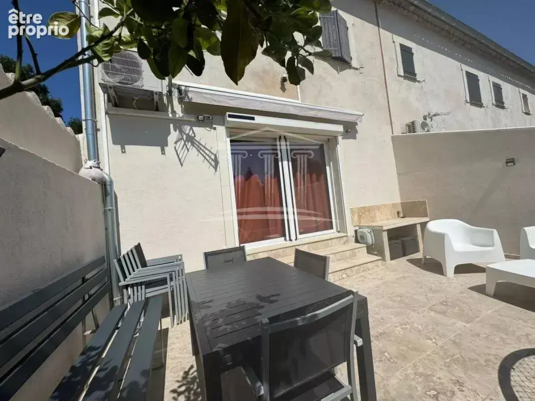 Maison à SORGUES