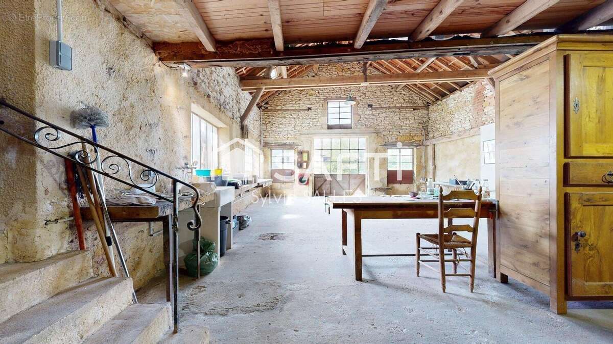 Photo 9 - Maison à MEYRALS