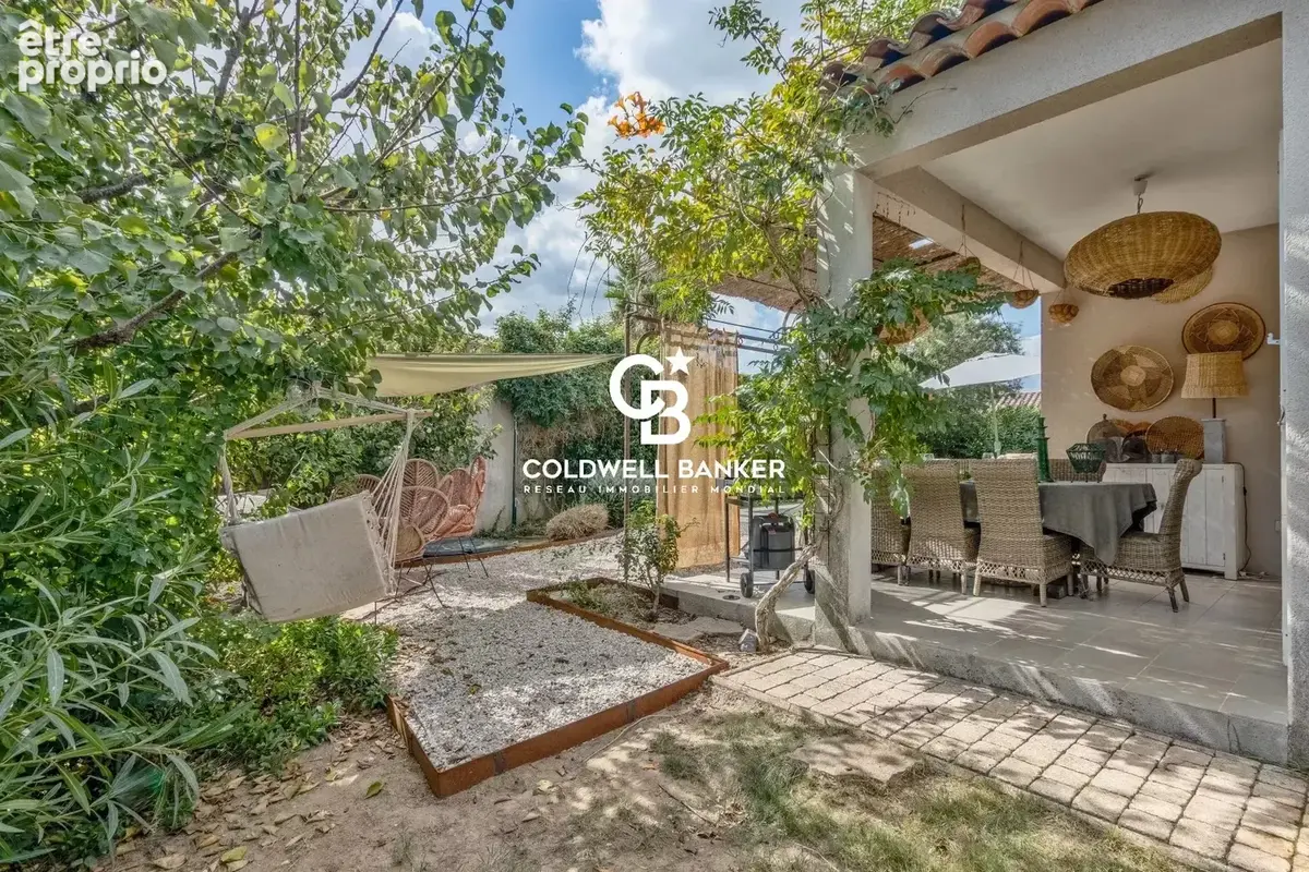 Grimaud, Maison de charme avec piscine - photo 3